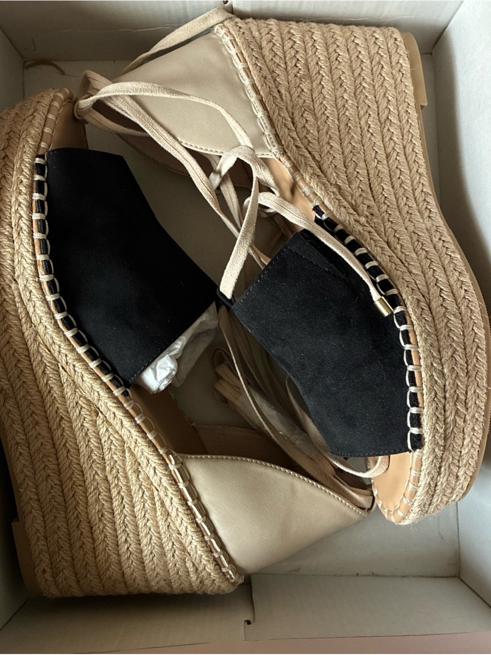 NWT Just Fab-Wedge Heels Size 9  With Ankle Tie Black And Tan